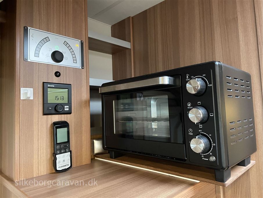 Weinsberg CaraSuite 700 ME Aut.